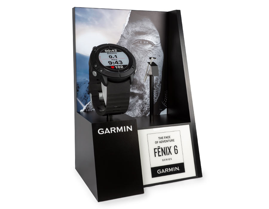 Floor displays for merchandise presentation of Garmin watches